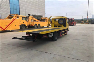 洛浦非事故拖车