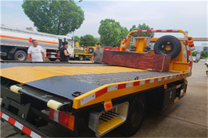 洛浦附近拖车电话号码服务